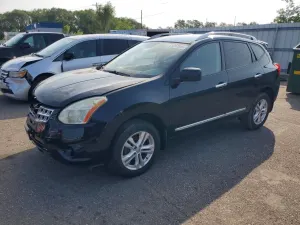 Nissan Rogue 2.5L 4 2012