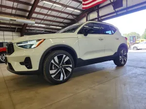 Volvo XC40 2.0L 4 2023
