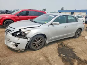 Nissan Altima 2.5L 4 2015