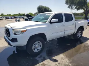Toyota Tacoma 2.7L 4 2018
