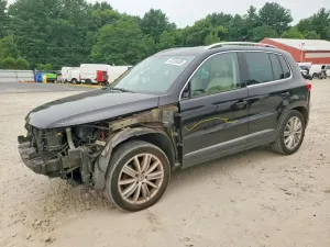 Volkswagen Tiguan 2.0L 4 2012