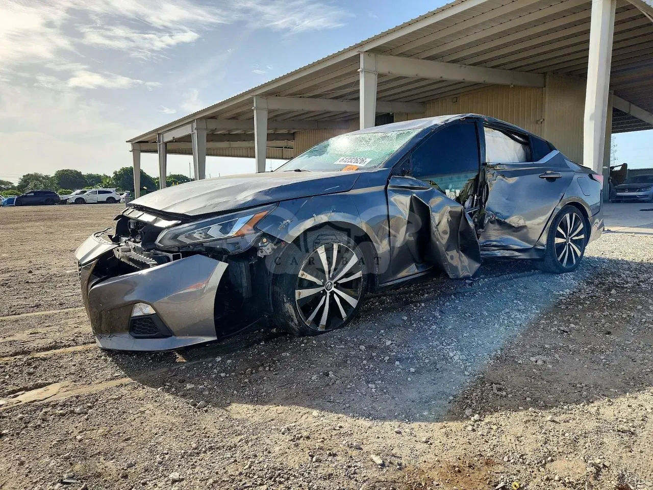 Nissan Altima 2.5L 4 2019