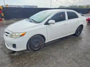 Toyota Corolla 1.8L 4 2013