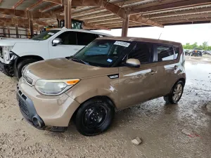 Kia Soul 2.0L 4 2015
