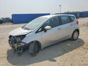 Nissan Versa 1.6L 4 2015
