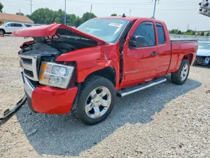 Chevrolet Silverado 1500 4.8L 8 2011