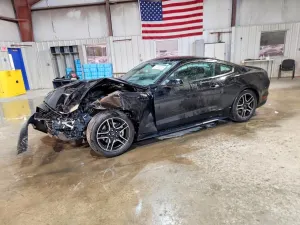Ford Mustang 2.3L 4 2020