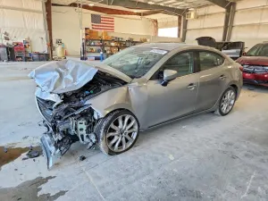 Mazda 3 2.5L 4 2014