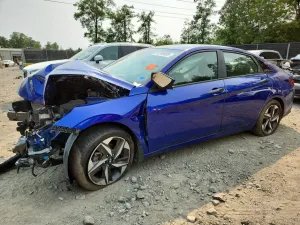 Hyundai Elantra 2.0L 4 2023