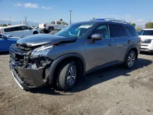 Nissan Pathfinder 3.5L 6 2024