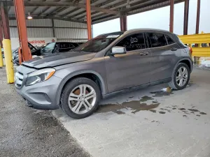 Mercedes-Benz GLA 2.0L 4 2015