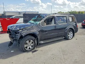 Nissan Pathfinder 4.0L 6 2011