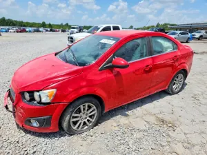 Chevrolet Aveo (Sonic) 1.8L 4 2015