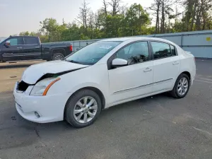 Nissan Sentra 2.0L 4 2012