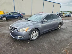 Nissan Altima 2.5L 4 2015