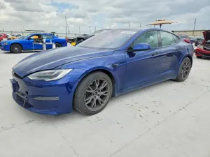 Tesla Model S 2022