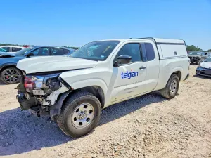 Nissan Frontier 3.8L 6 2022