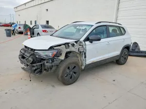 Volkswagen Taos 1.5L 4 2025