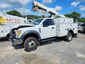 Ford F-450 6.8L 10 2017