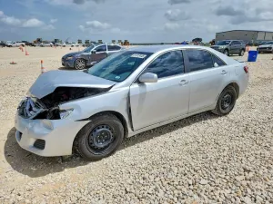 Toyota Camry 2.5L 4 2010