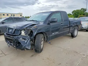 Nissan Titan 5.6L 8 2007