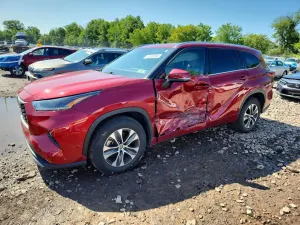 Toyota Highlander 3.5L 6 2021