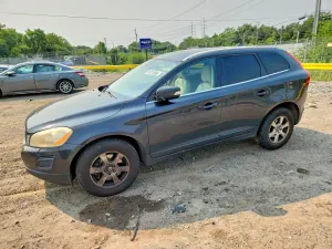 Volvo XC60 3.2L 6 2012