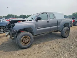 Toyota Tacoma 4.0L 6 2010