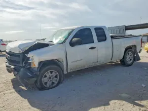 Chevrolet Silverado 1500 4.3L 6 2012