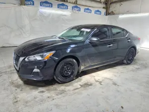 Nissan Altima 2.5L 4 2021