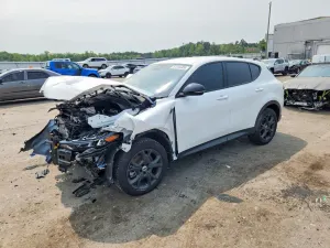 Dodge Hornet 2.0L 4 2025