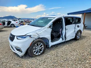 Chrysler Pacifica 3.6L 6 2026