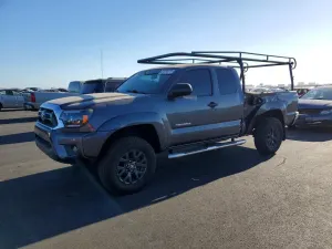Toyota Tacoma 2.7L 4 2014