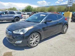 Hyundai Veloster 1.6L 4 2013