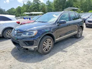 Volkswagen Touareg 3.0L 6 2015
