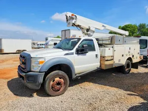 Ford F-450 SUPER DUTY 6.8L 10 2015