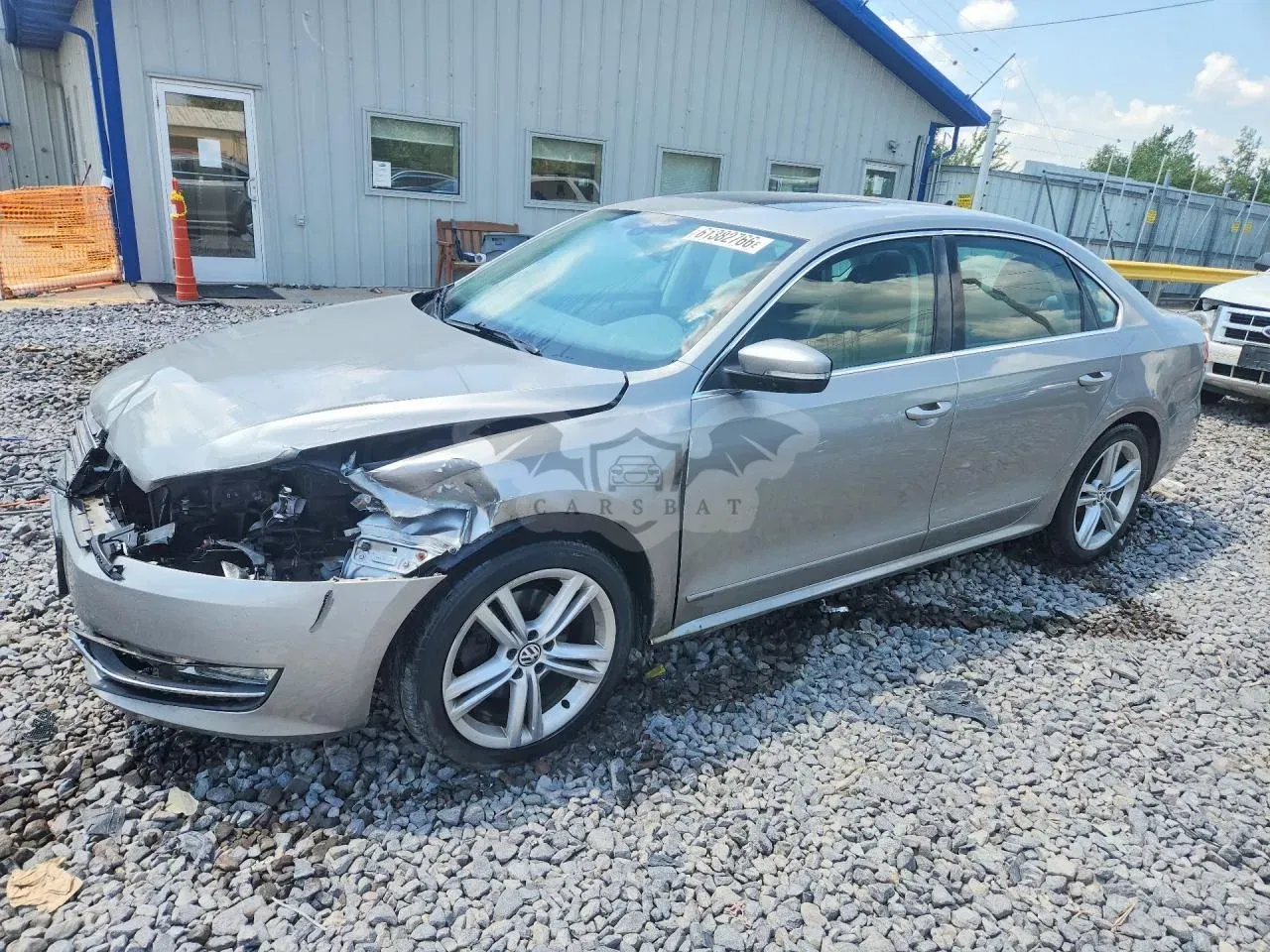 Volkswagen Passat 2.0L 4 2013