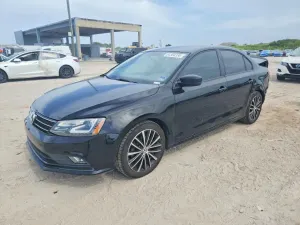 Volkswagen Jetta 1.8L 4 2015