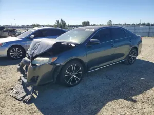 Toyota Camry 2.5L 4 2013
