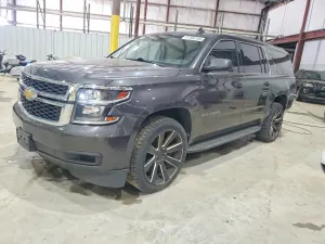 Chevrolet Suburban 5.3L 8 2017