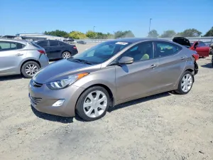 Hyundai Elantra 1.8L 4 2013