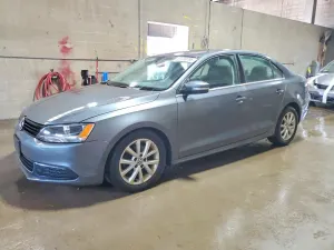 Volkswagen Jetta 1.8L 4 2014