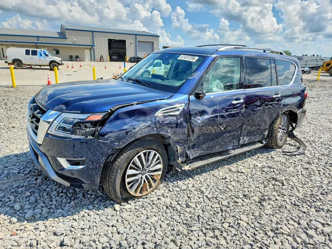 Nissan Armada 5.6L 8 2023