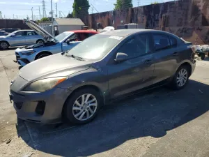 Mazda 3 2.0L 4 2012