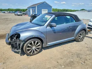 Volkswagen Beetle 1.8L 4 2016