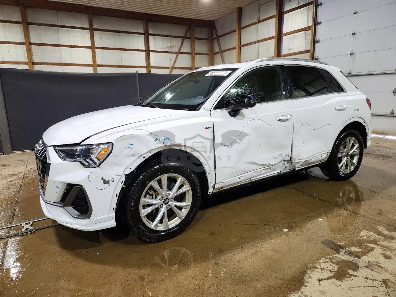Audi Q3 2.0L 4 2025