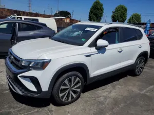 Volkswagen Taos 1.5L 4 2022