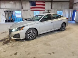 Nissan Altima 2.5L 4 2025