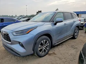 Toyota Highlander 3.5L 6 2021
