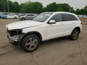 Mercedes-Benz GLC 2.0L 4 2021